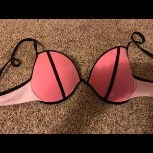Victoria’s Secrets Swim Bikini Top